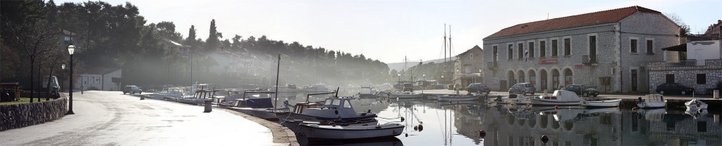 vrboska-panorama-400pxm-obol